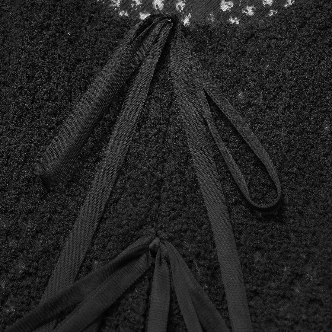 “Quiet Mastery.”法國立織絨圈點花工藝蕾絲馬甲背心—Floral Nocturne詩花夜曲