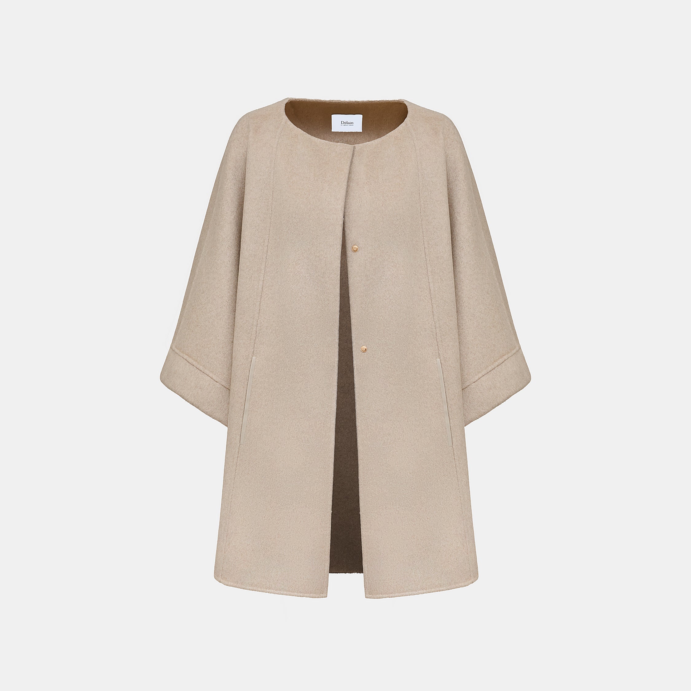 “Winter Diary”100%Cashmere雙面長絨工藝翻領斗篷外套—Warm Taupe暖砂絨夢