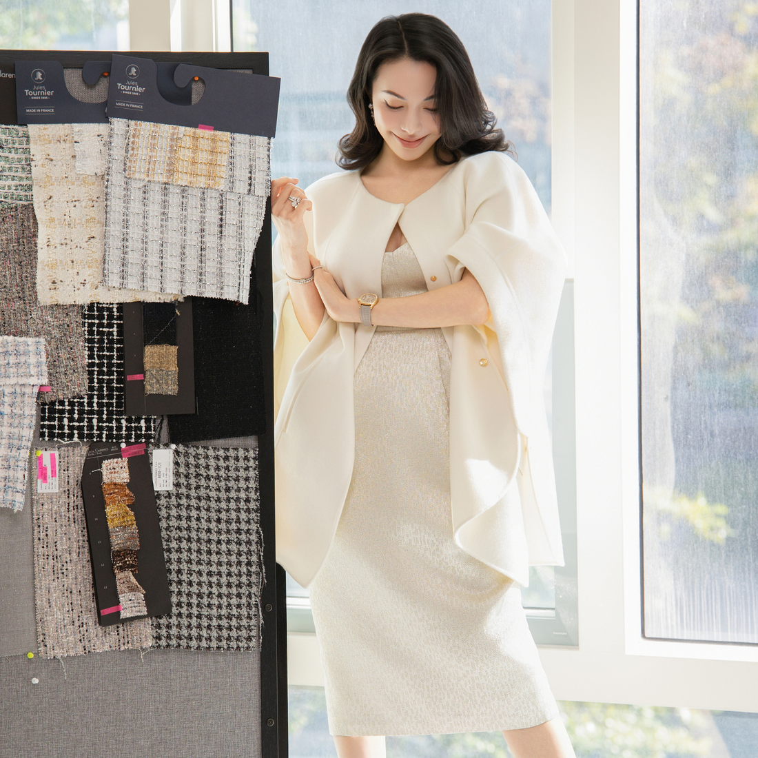 “Winter Diary”100%Cashmere雙面長絨工藝翻領斗篷外套—Frost Veil白境冬霧