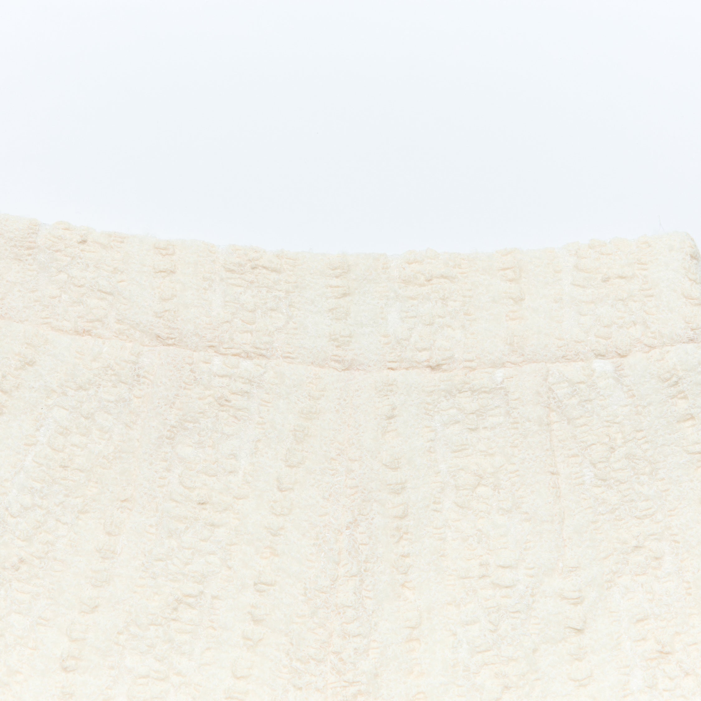 "Quiet Mastery."義大利立體點花勾織星點蕾絲長褲—Velvet Moon暖月低語