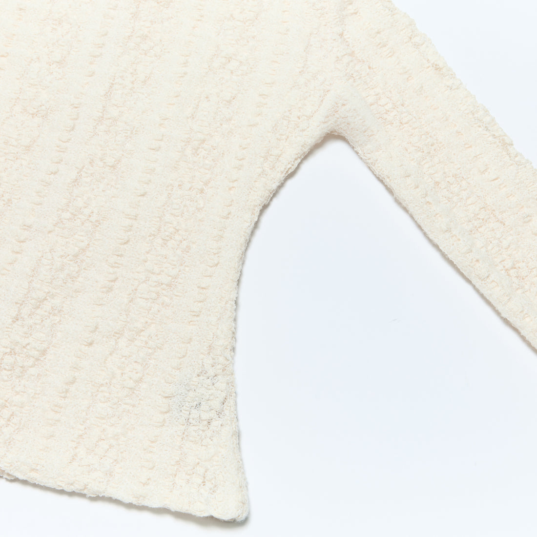 "Quiet Mastery."義大利立體點花勾織星點蕾絲長袖上衣—Velvet Moon暖月低語