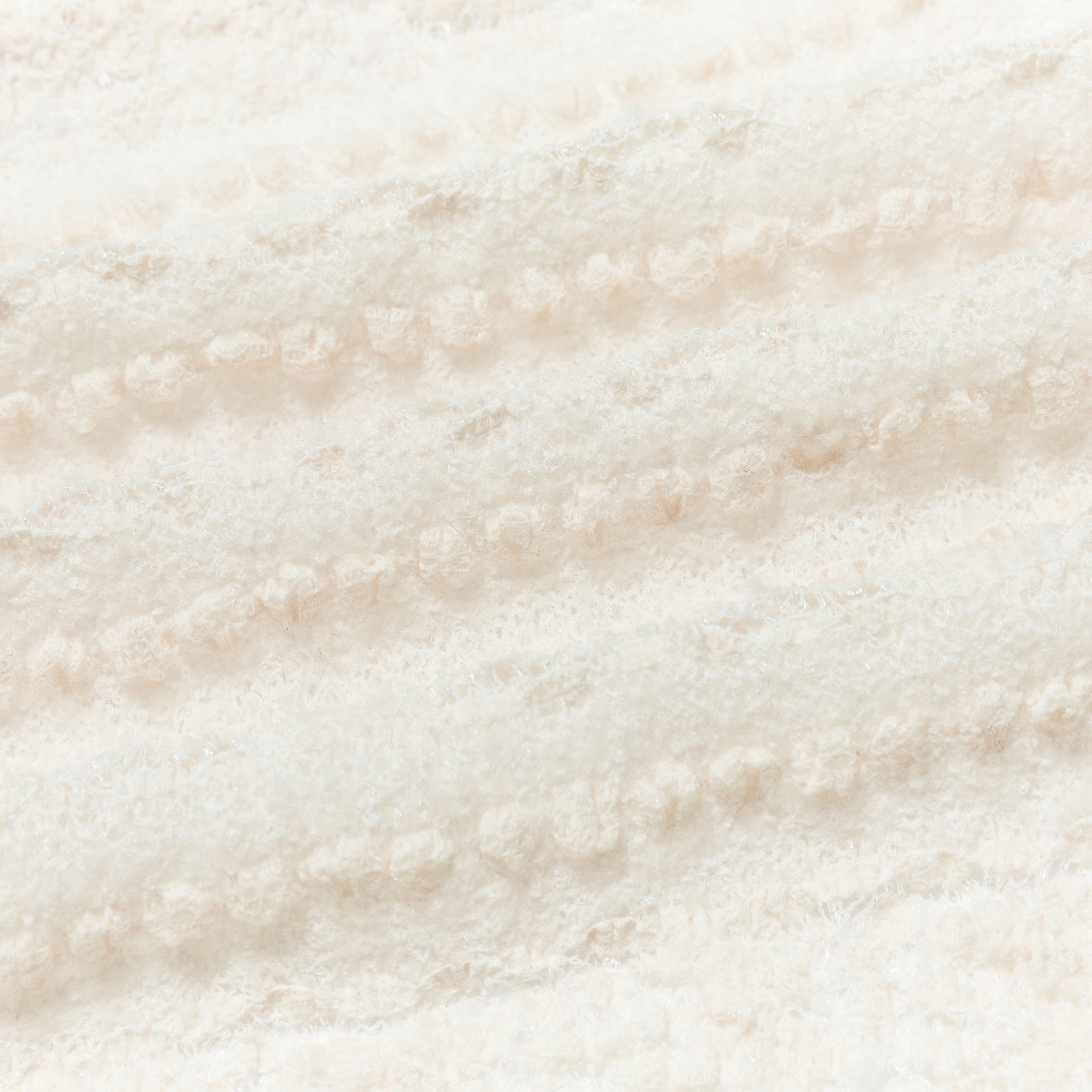 "Quiet Mastery."義大利立體點花勾織星點蕾絲長褲—Velvet Moon暖月低語