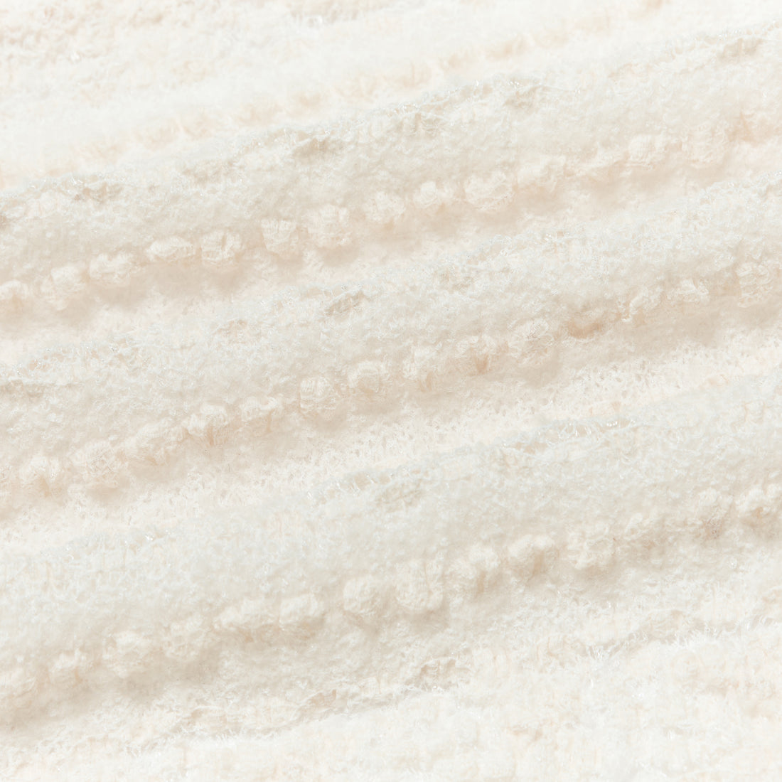 "Quiet Mastery."義大利立體點花勾織星點蕾絲長褲—Velvet Moon暖月低語