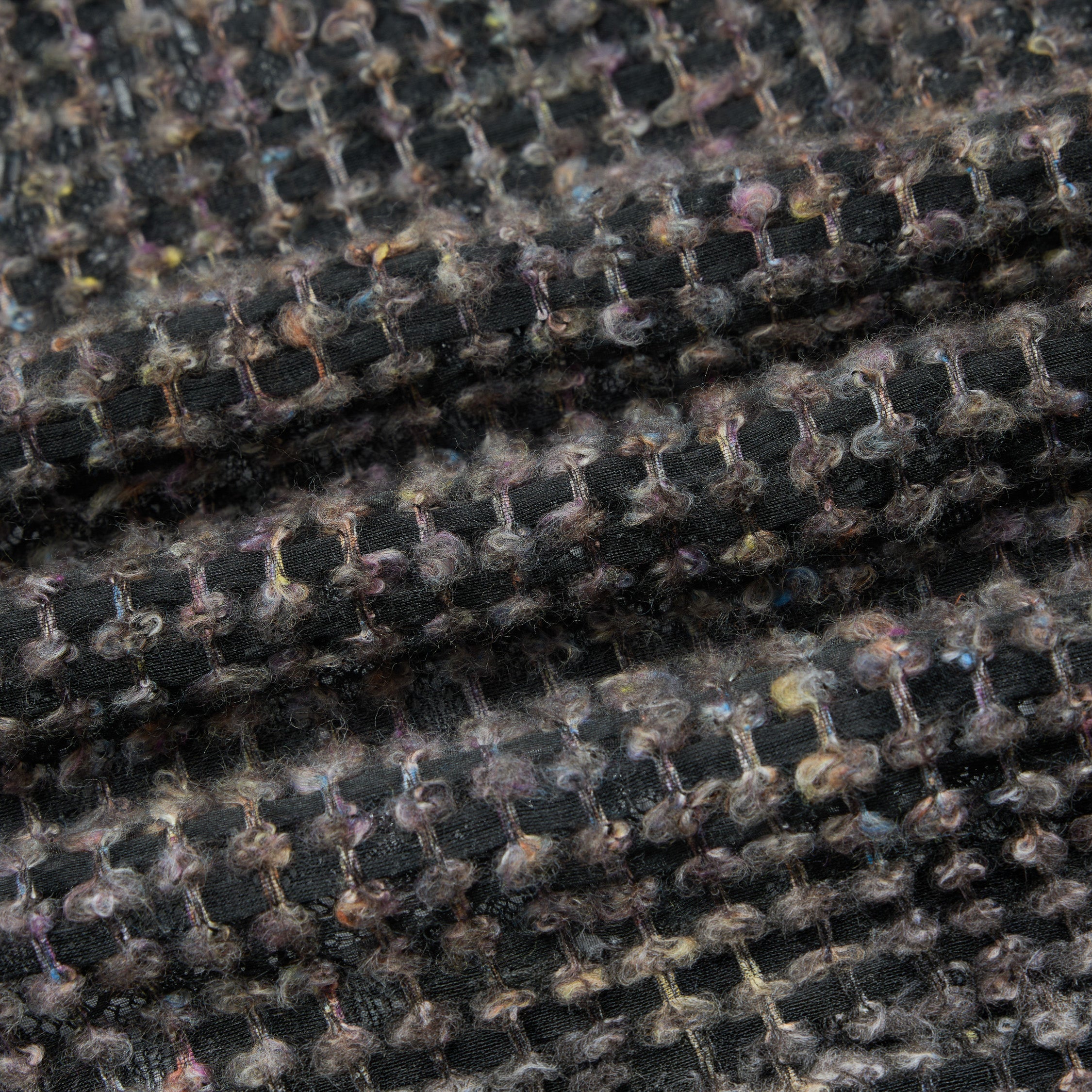 “Gallery Hours”立體彩織工藝褲裙—Playful Weave彩織樂點