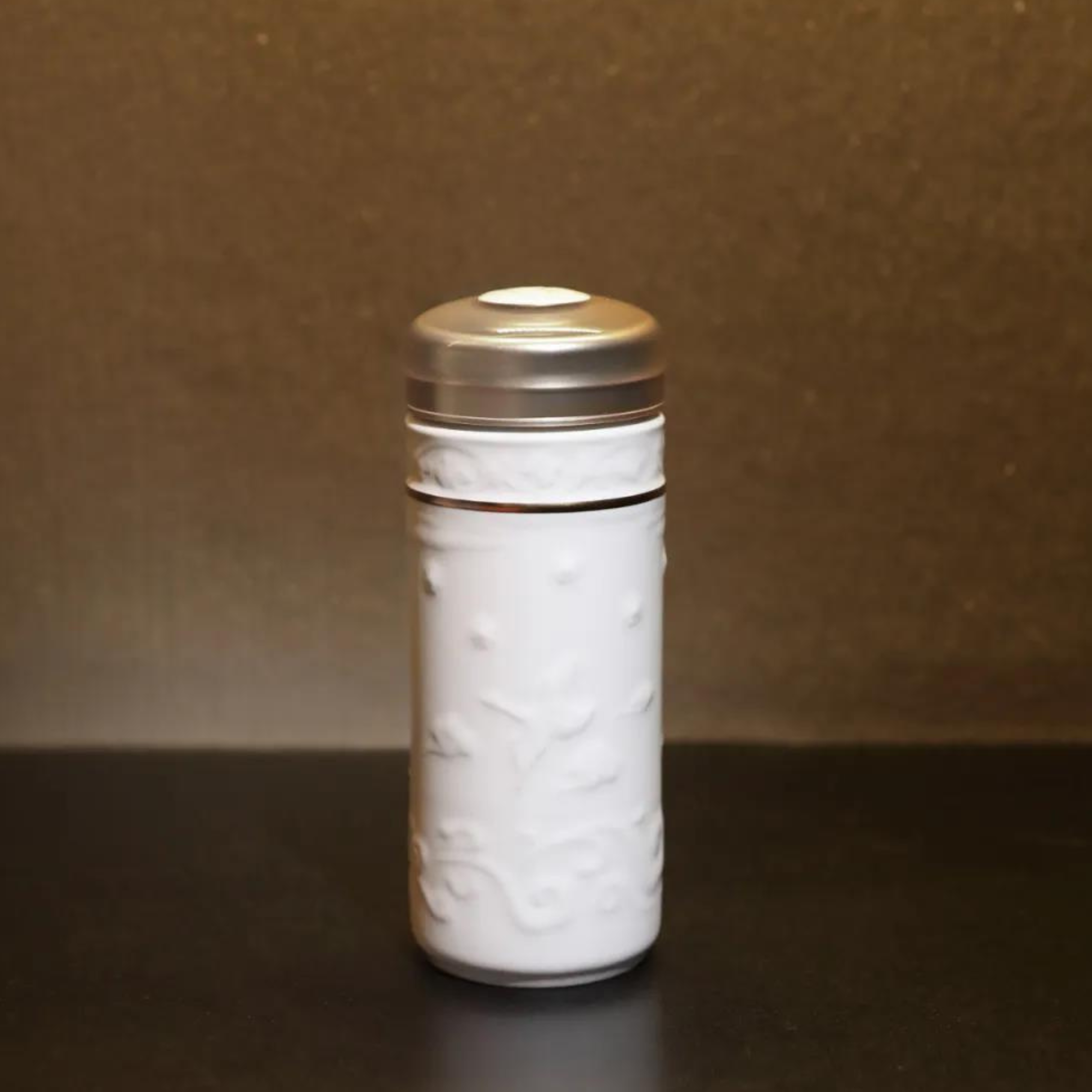 乾唐軒 盛世寶馬隨身杯─唐代颯露紫馬