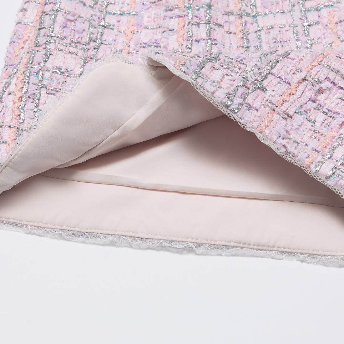 “Brunch at Ritz”法國羽紗彩線銀織花呢短褲—Rosé Lumière 瑰光曉曦