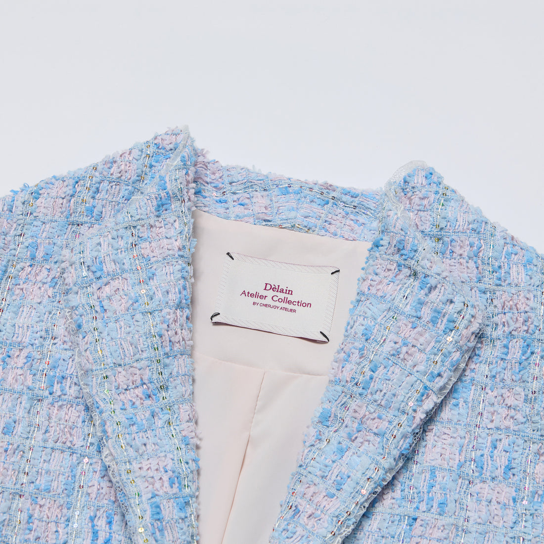 "Chelsea Citywalk." 法國立體簇紗亮片花呢外套—Blue Haze藍調清晨