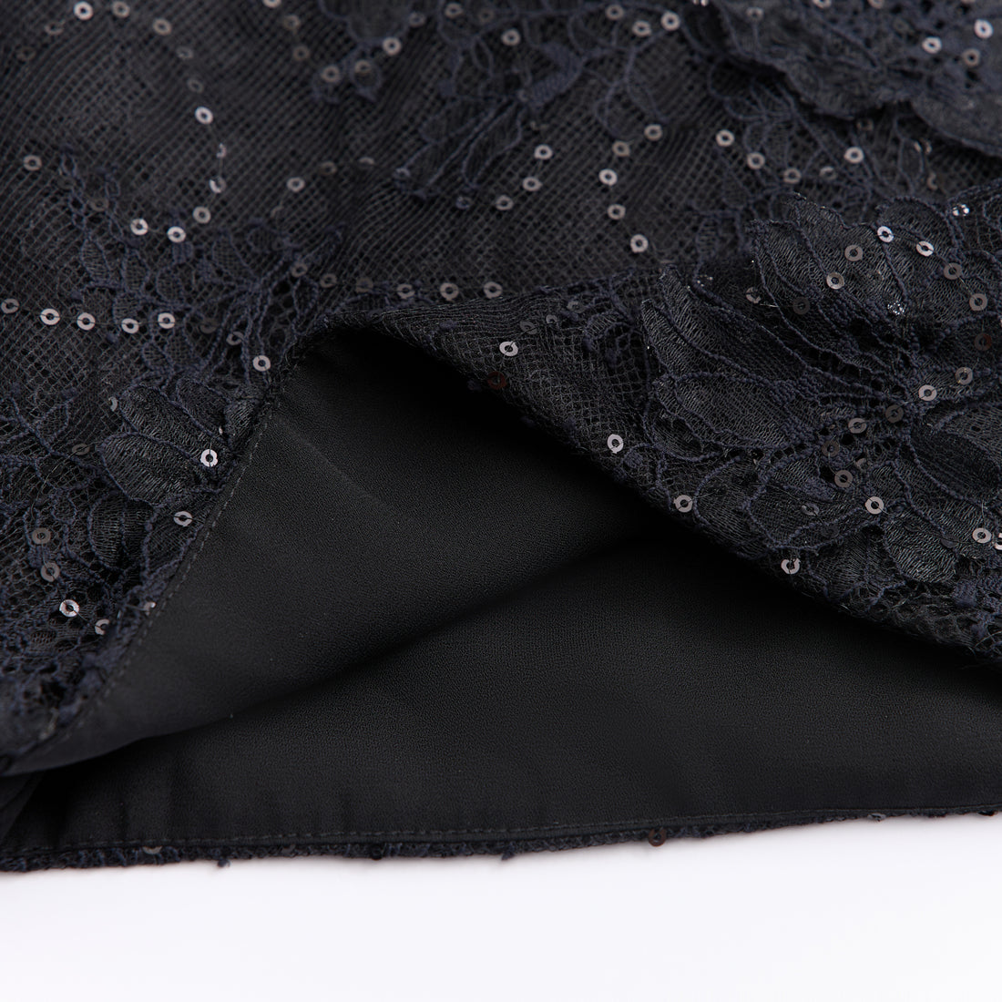 "Imperial Garden Teatime"羽瓣立繡蕾絲輕國風短褲—Midnight Veil沉夜浮香