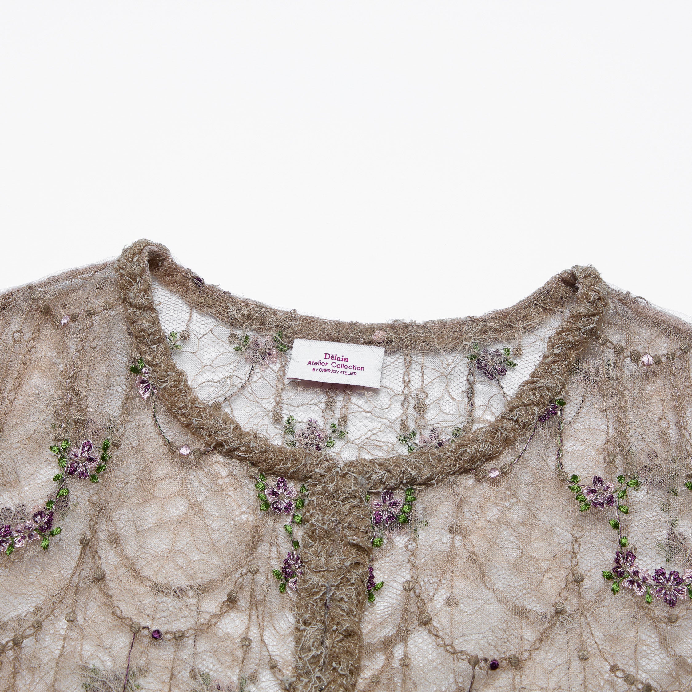 “Quiet Mastery”法國細繡織邊蕾絲開衫—Floré Chain花語藏盒