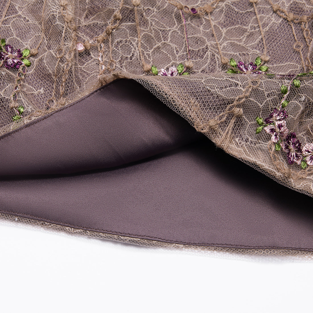 “Quiet Mastery”法國細繡織邊蕾絲短褲—Floré Chain花語藏盒