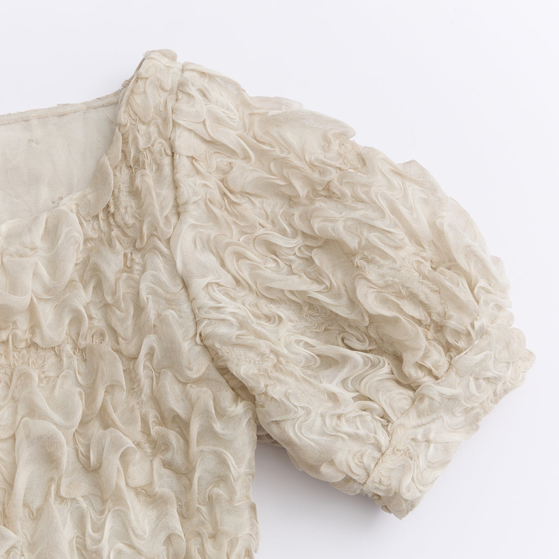 “Gallery Hours” 義大利真絲立體藝術面料上衣—Pearl Mist珍珠之霧