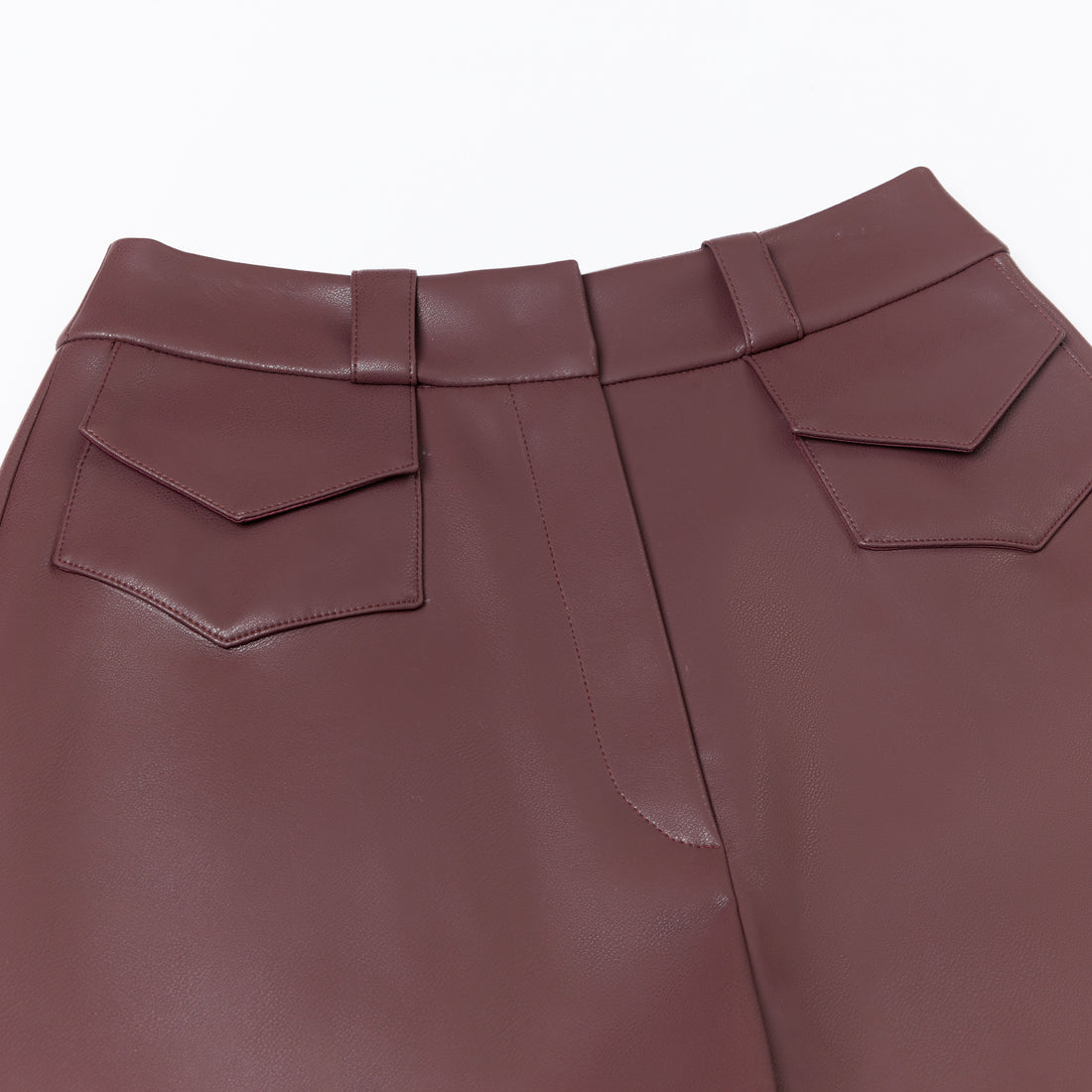 “Easy-go Chic” 純素皮精裁切皮工藝短褲—Rum Raisin 微醺朗姆