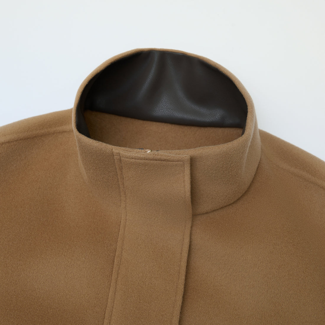 "Winter Diary"100%Cashmere雙面極細長絨拼皮立領狩獵外套—Honey Acorn暖蜜糖韻