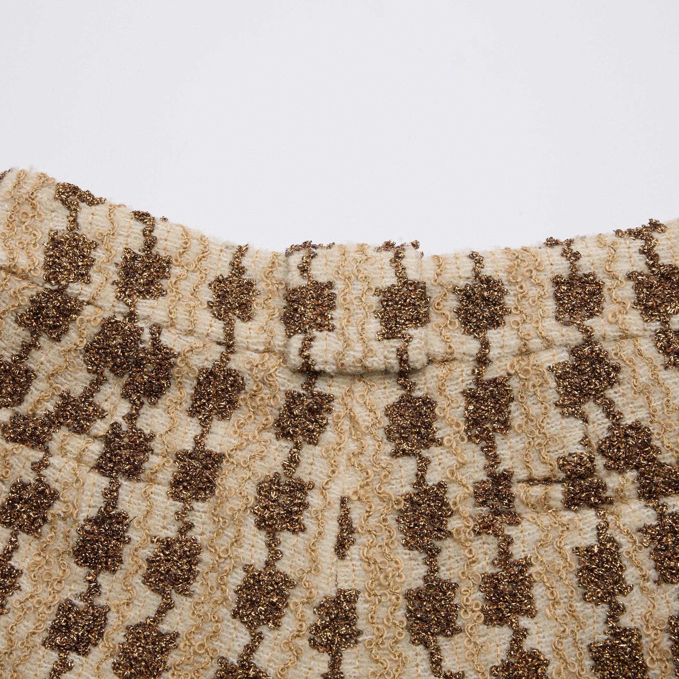 “Sloane Ave."法國高級訂製特殊金絲圈結花呢短褲—Golden Ink金墨詩心