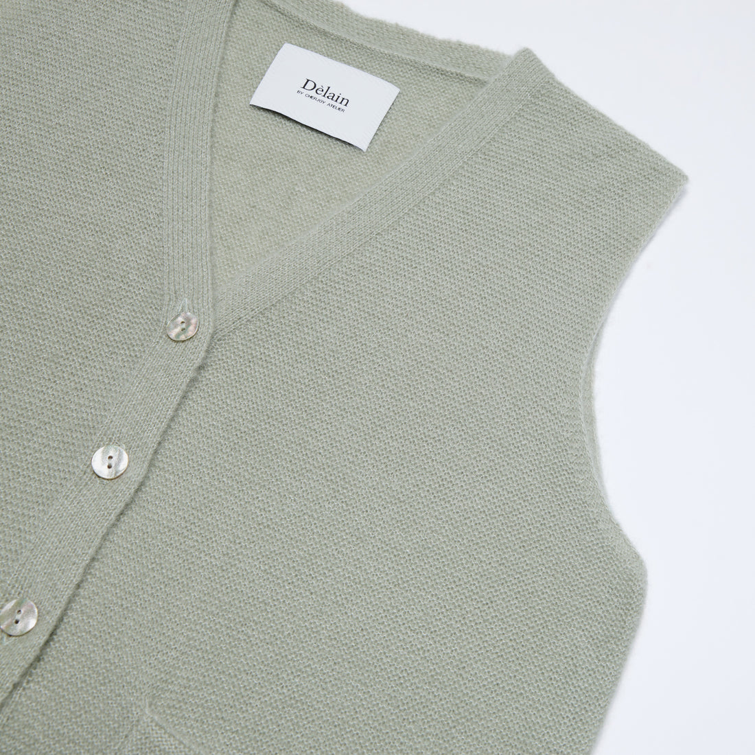 Spring Diary” Silk Cashmere真絲兩件式背心針織上衣—Verdant Veil青霧薄影
