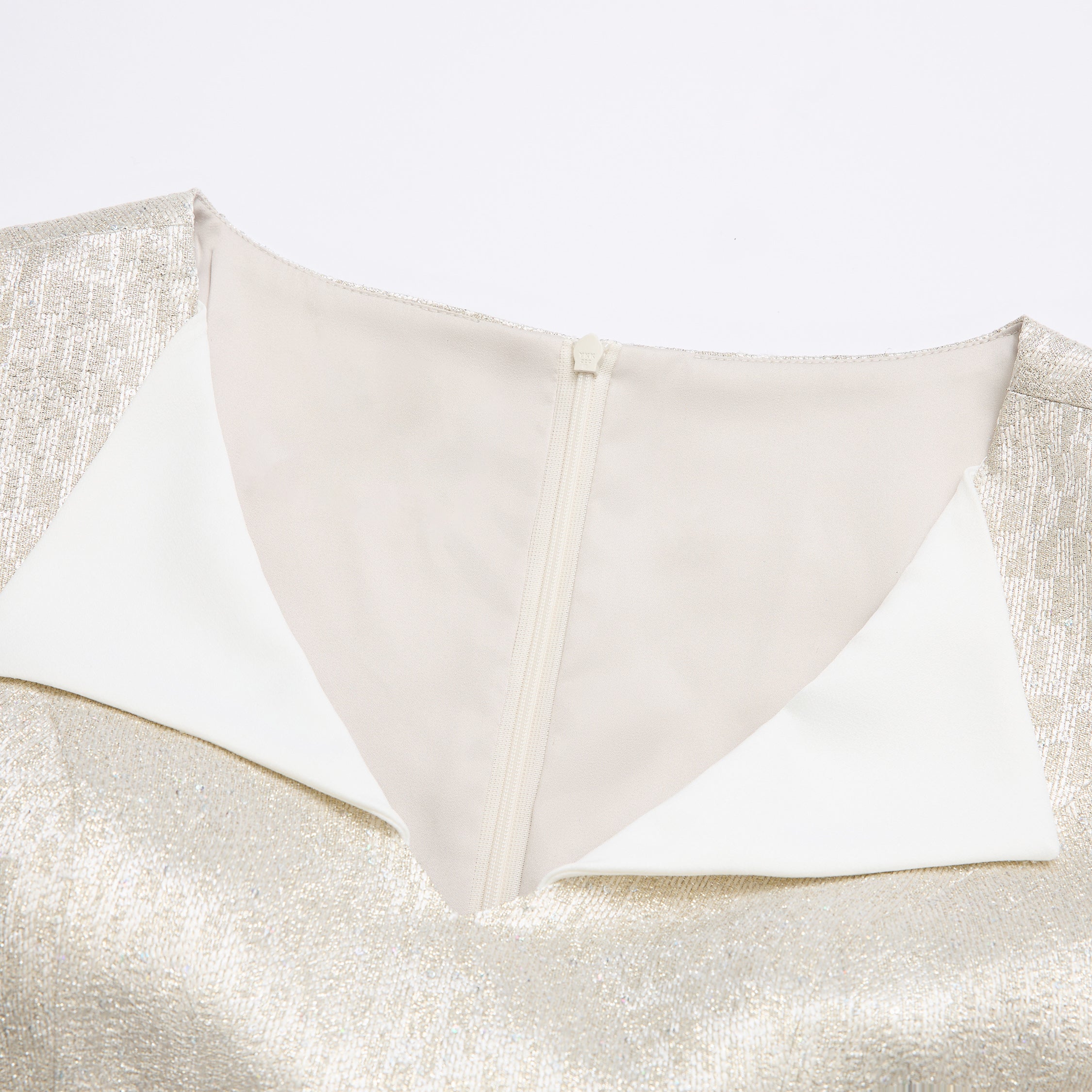 "Arcade of CherJoy Atelier."義大利特殊燦光織紋立體剪裁抽繩洋裝—Midnight Starlume月光華爾滋