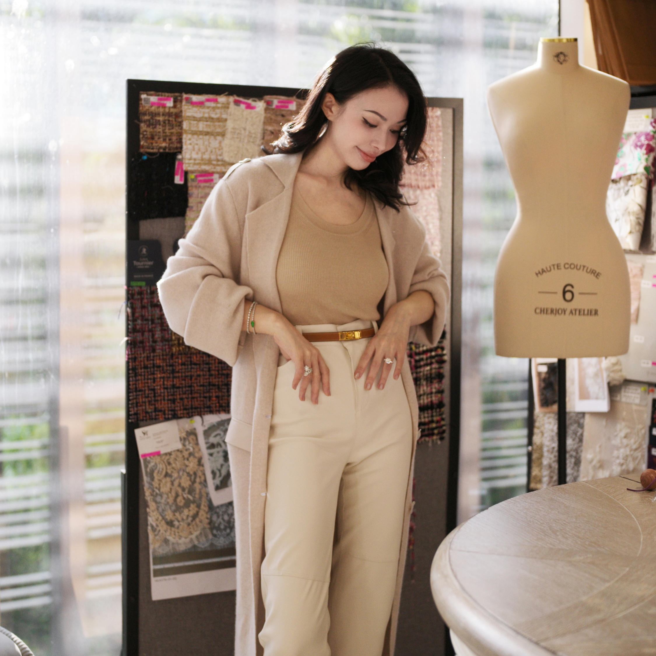 “Autumn Diary”100%Cashmere細絨工藝針織長外套—Soft Sketch柔光漫筆