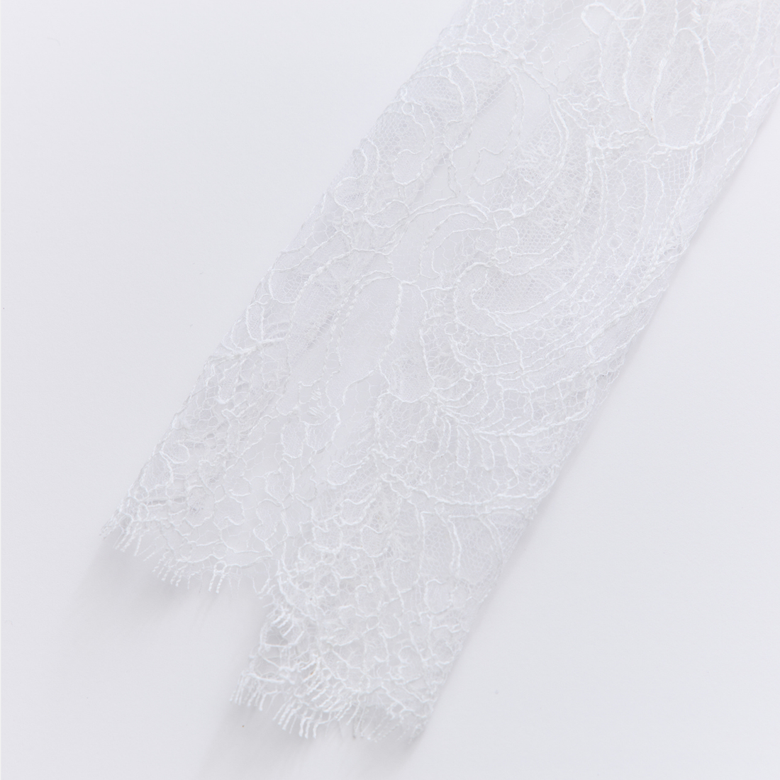 "Quiet Mastery" French top custom lace scarf—Amber Garden 
