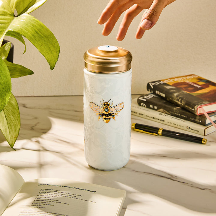 乾唐軒 吉星大蜜蜂水晶隨身杯─ 雪白描金