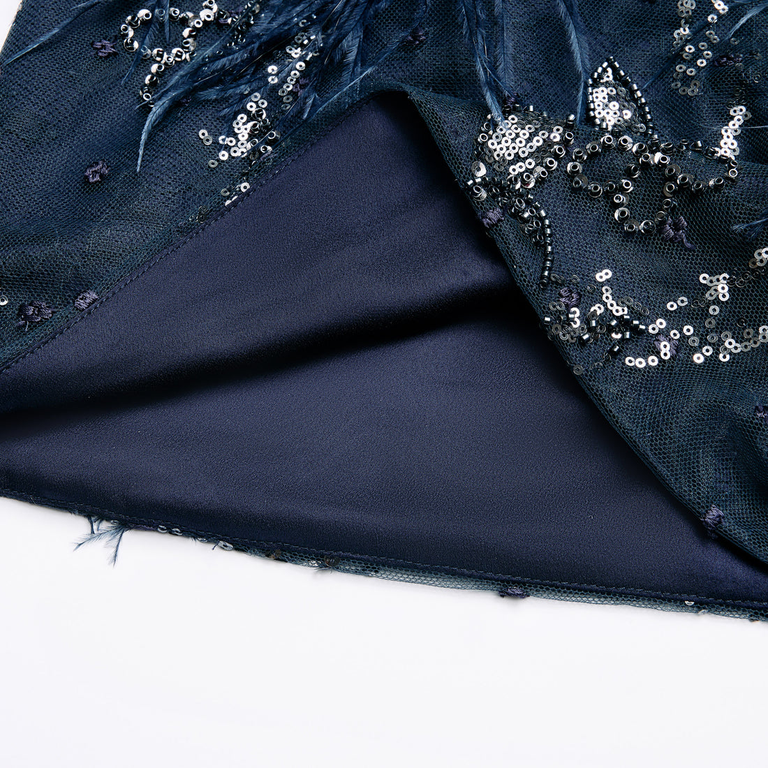 "Imperial Garden Teatime."長羽花繡奢華珠繡蕾絲輕國風短褲—Feather Dream煙羅羽夢