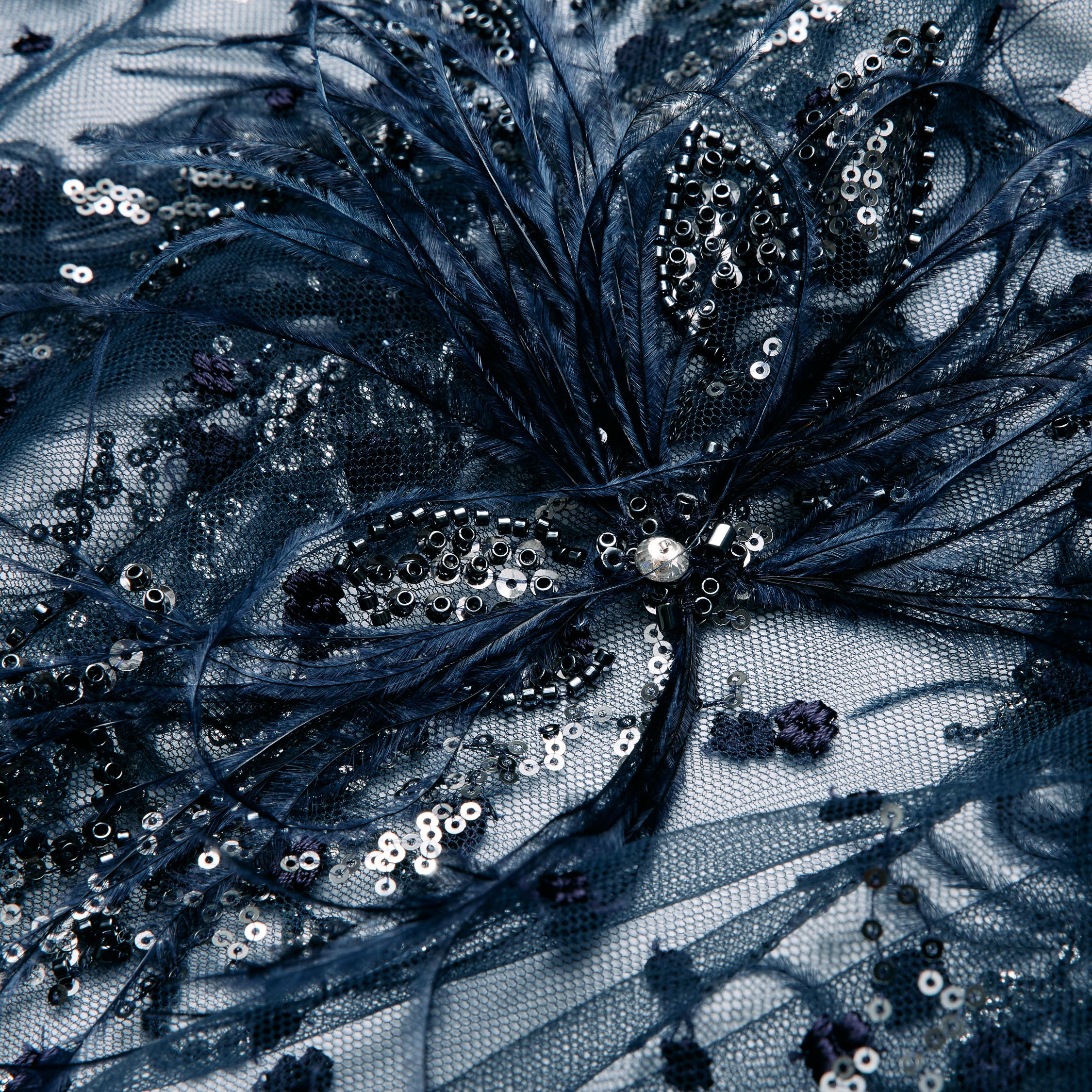 "Imperial Garden Teatime."長羽花繡奢華珠繡蕾絲輕國風背心—Feather Dream煙羅羽夢