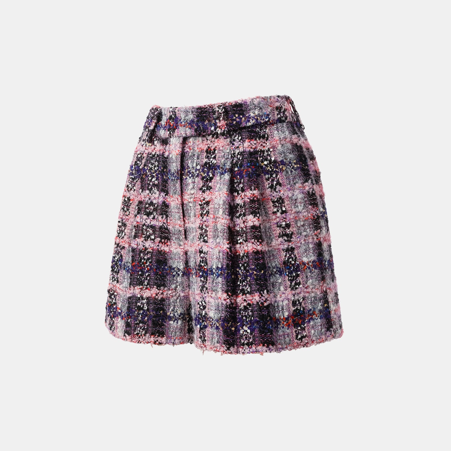 "Brunch at Ritz." 羊毛花呢短褲—Cosmic Macaron