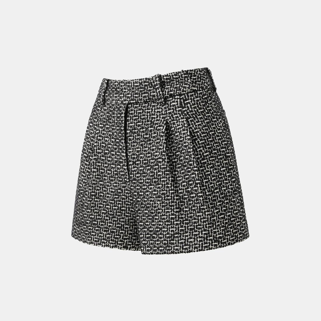 "Chelsea Citywalk." 羊毛真絲立體築理銀織花呢短褲—Woolf Noir吳爾芙之影