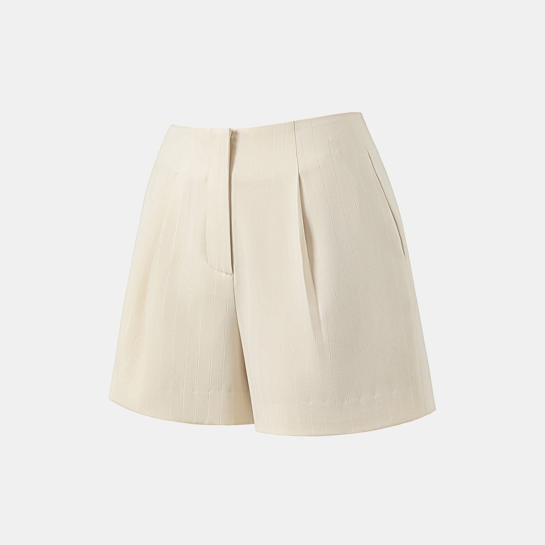 "Speak Sleek." 銀織工藝直條西裝短褲—Drifted Light自由掠影