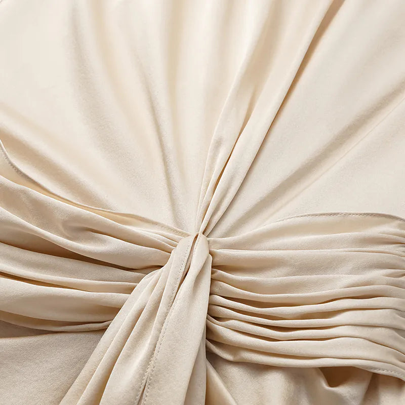 ”Date night elegance” 真絲不規則立體剪裁洋裝 —晨光白