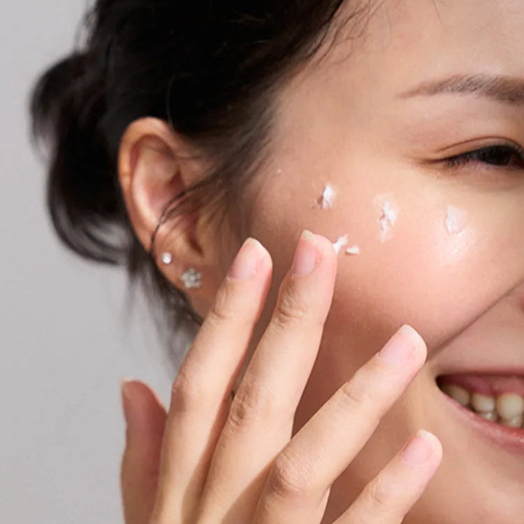 Geown 灰研緊緻眼霜