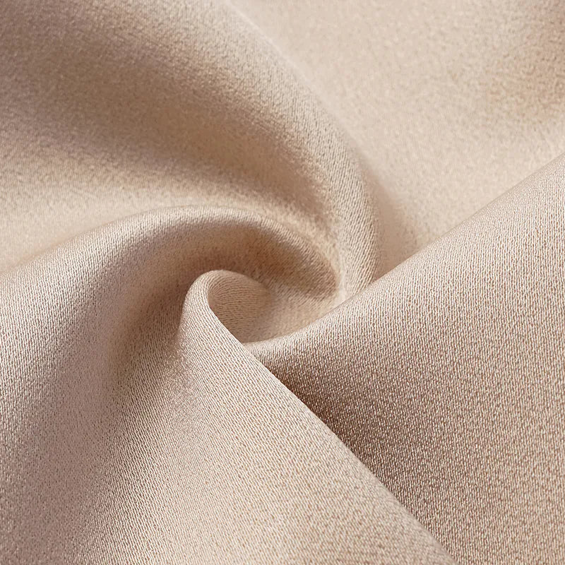 “英式優雅” Oversized西裝外套— 裸色