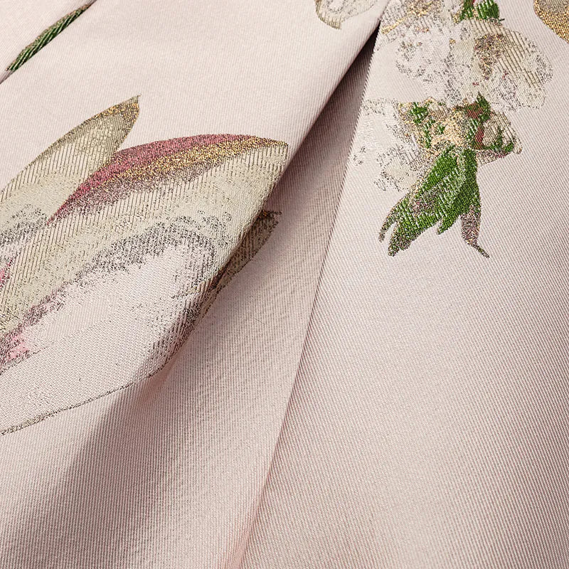 "Imperial Garden Teatime" Italian jacquard shorts - Magnolia 