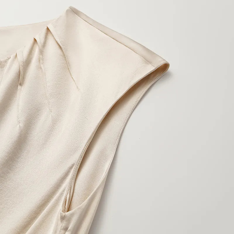 ”Date night elegance” 真絲不規則立體剪裁洋裝 —晨光白