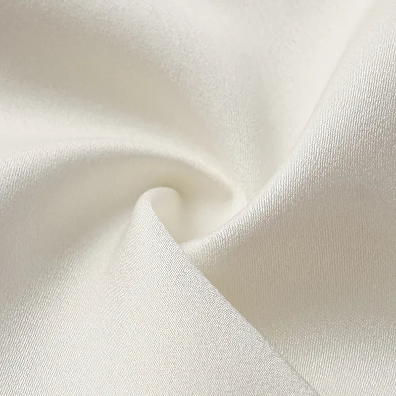 "British Elegance" Oversized Blazer - White 