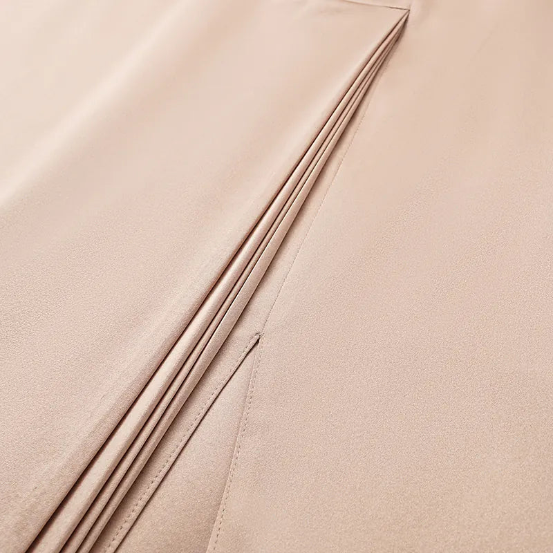 “茶宴” 100%真絲新中式旗袍洋裝 — 銅金