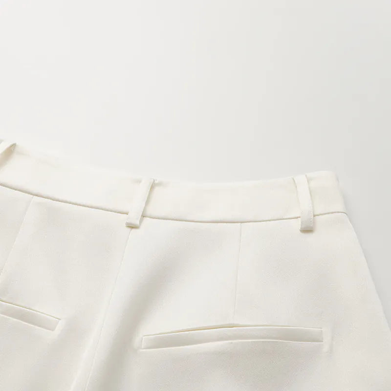 "British Elegance" Pressed Shorts - White 