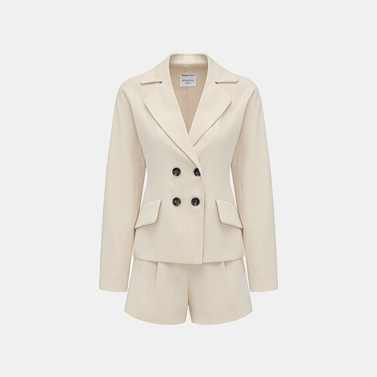 "Speak Sleek." 銀織工藝直條西裝短褲—Drifted Light自由掠影