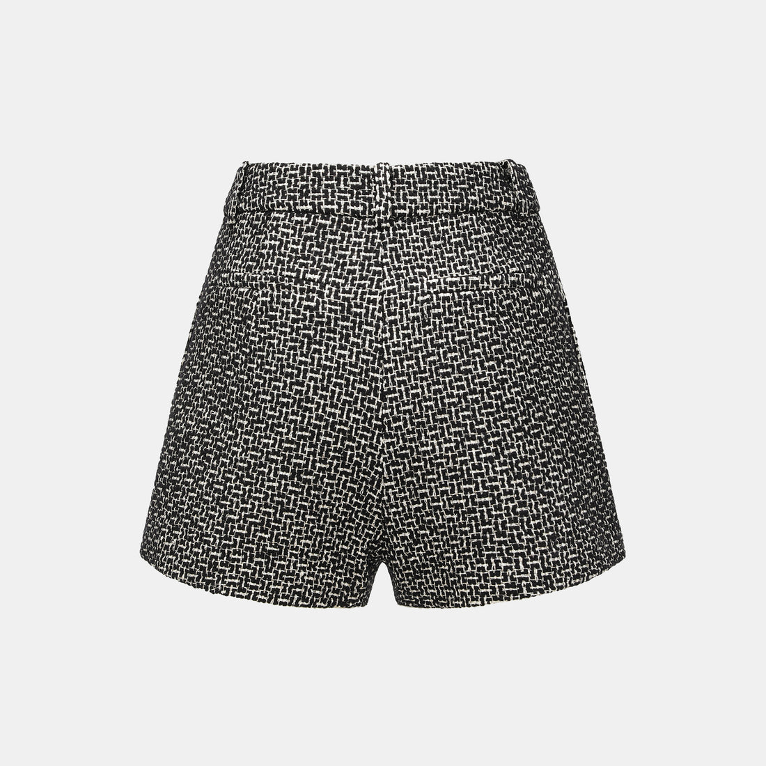 "Chelsea Citywalk." 羊毛真絲立體築理銀織花呢短褲—Woolf Noir吳爾芙之影