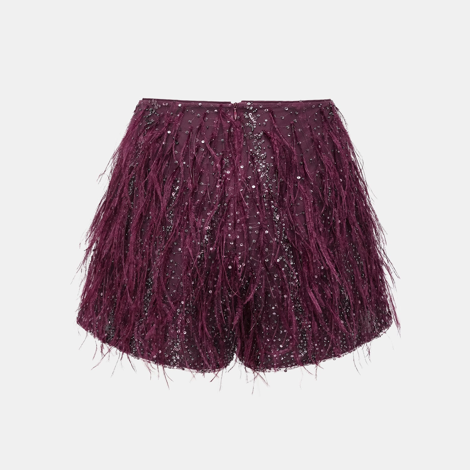 “Welcome to my party.” 珠繡羽毛工藝短褲—Wine.