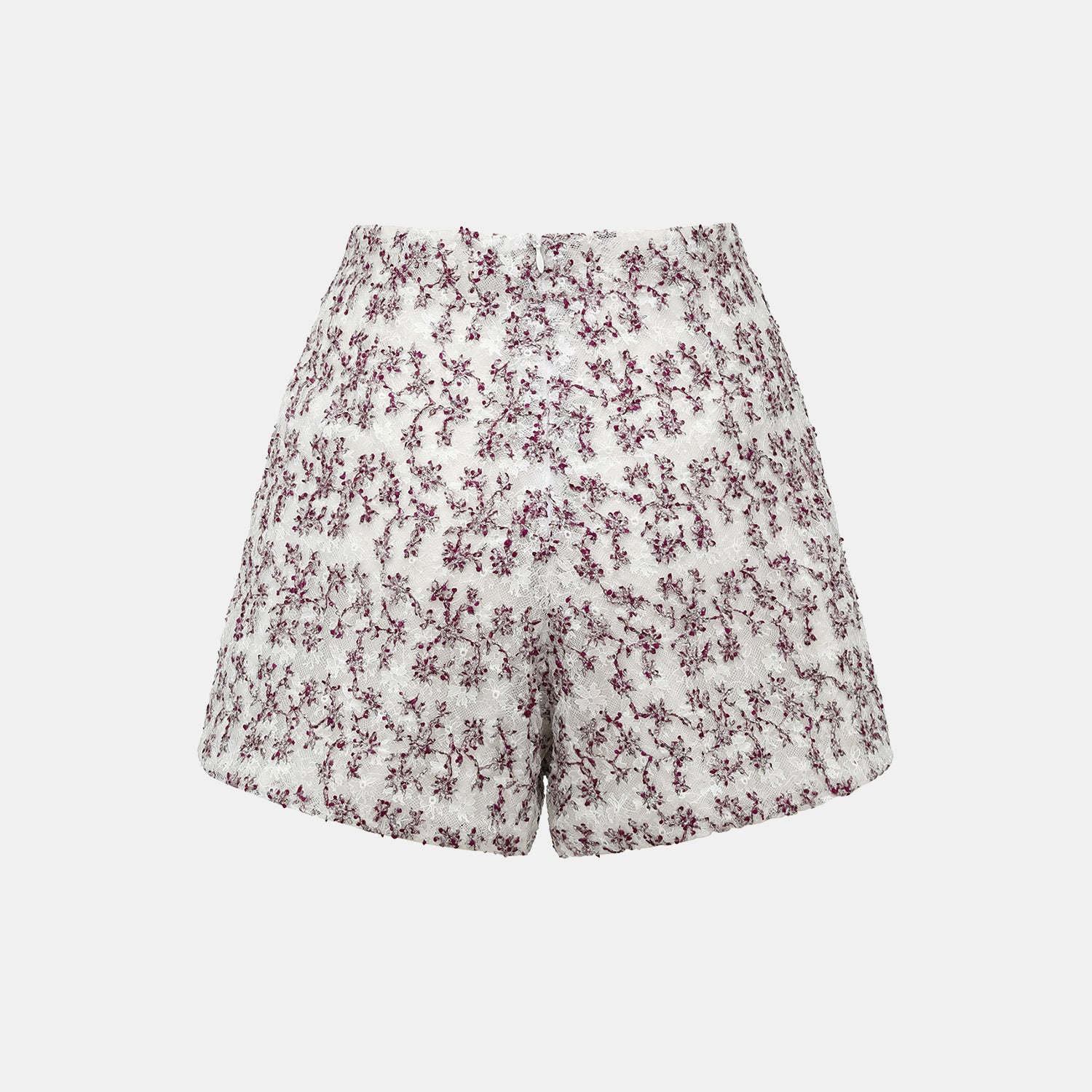 "Quiet Mastery." 法國頂級手工坊特殊工藝蕾絲短褲