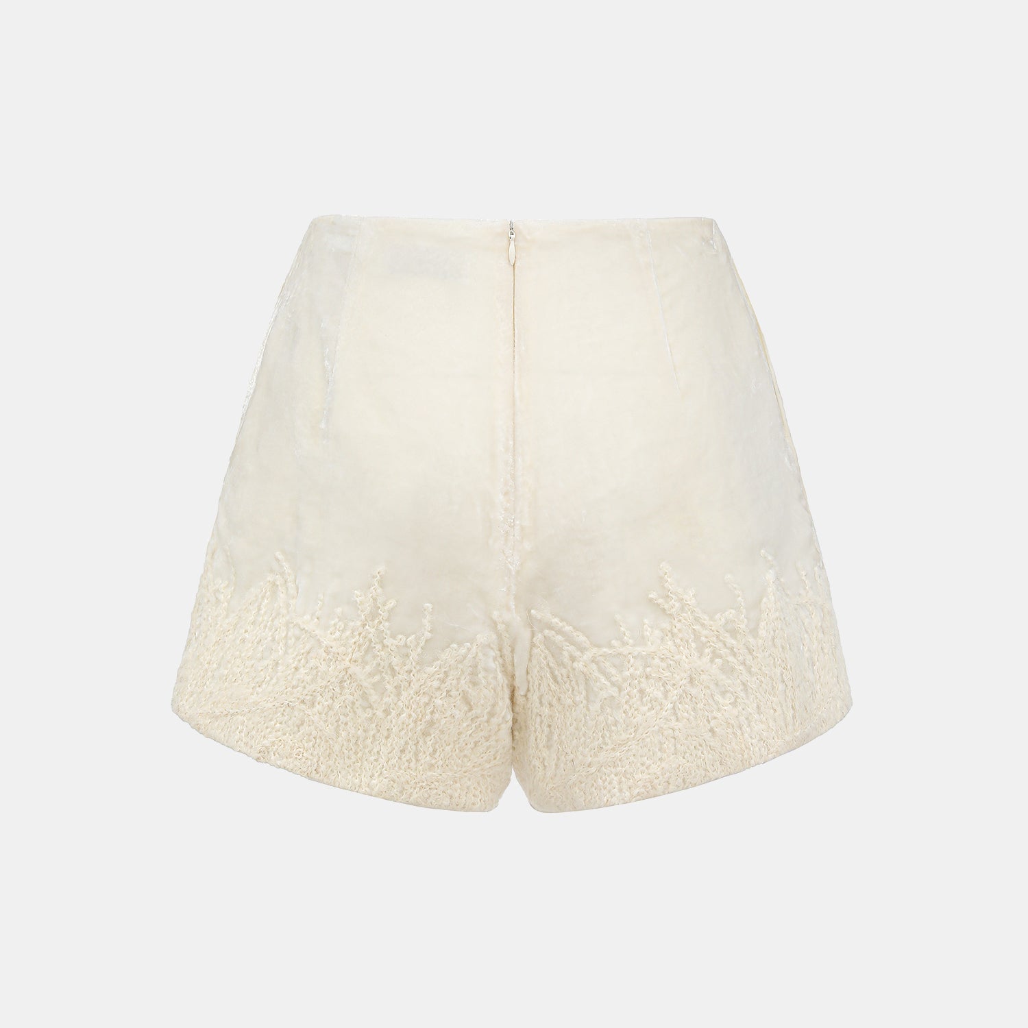 "Imperial Garden Teatime" 義大利真絲絲絨簇繡織花輕國風短褲—Snowlit Bloom雪映花箋