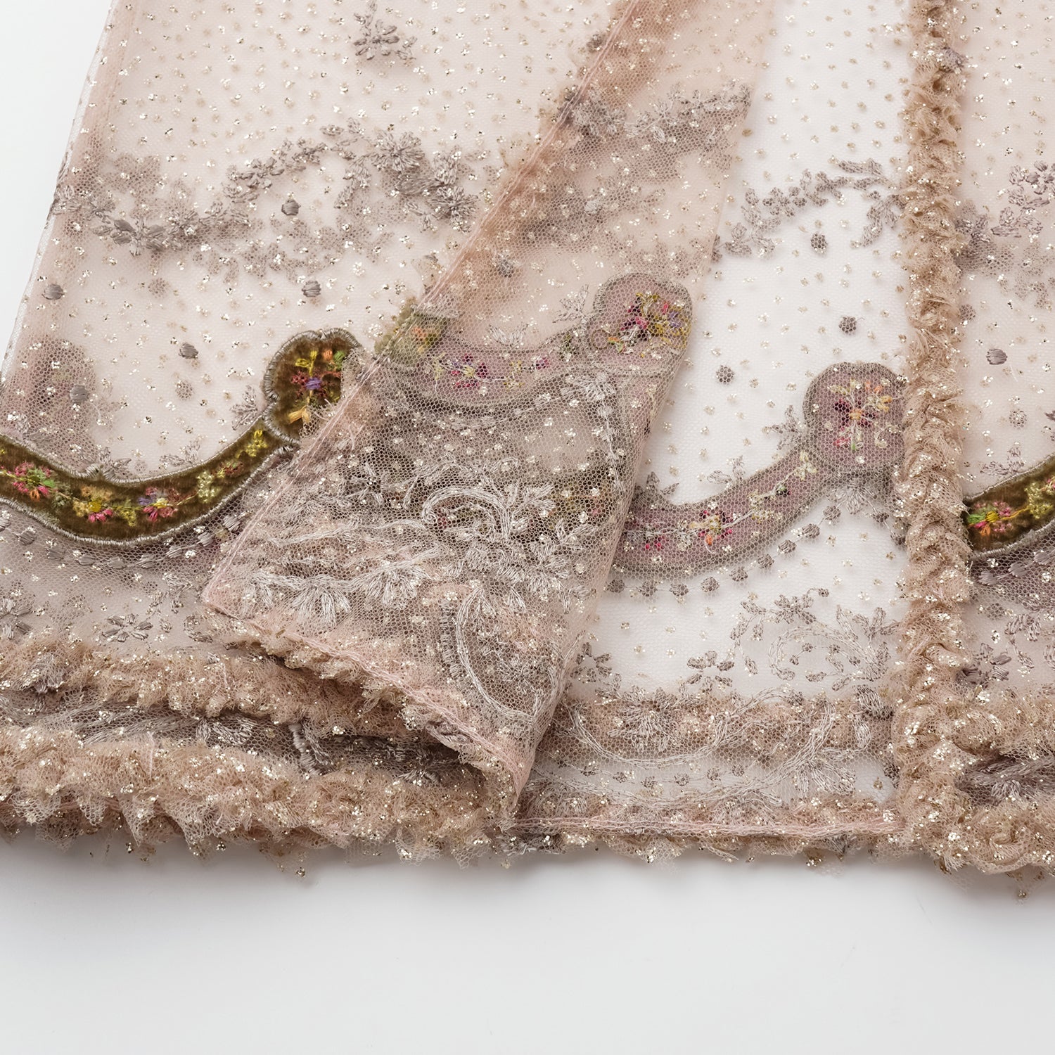 "Quiet Mastery."法國頂級絨繡工藝藏鑽織邊蕾絲開衫—Chanson Brodée香頌緹語