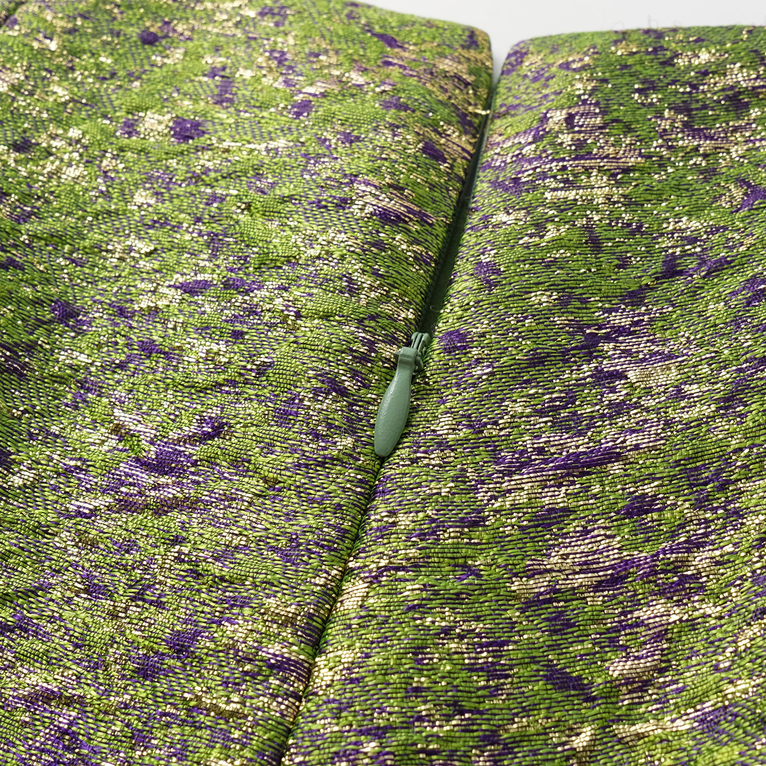 "Imperial Garden Teatime"  義大利立體提花輕國風短褲—珠點翠墨