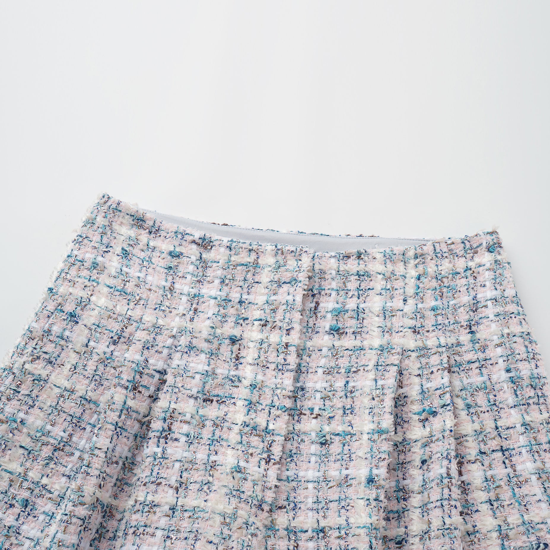 "Arcade of CherJoy Atelier."法國經典織藝花呢長褲—Southbank Muse南岸畫廊