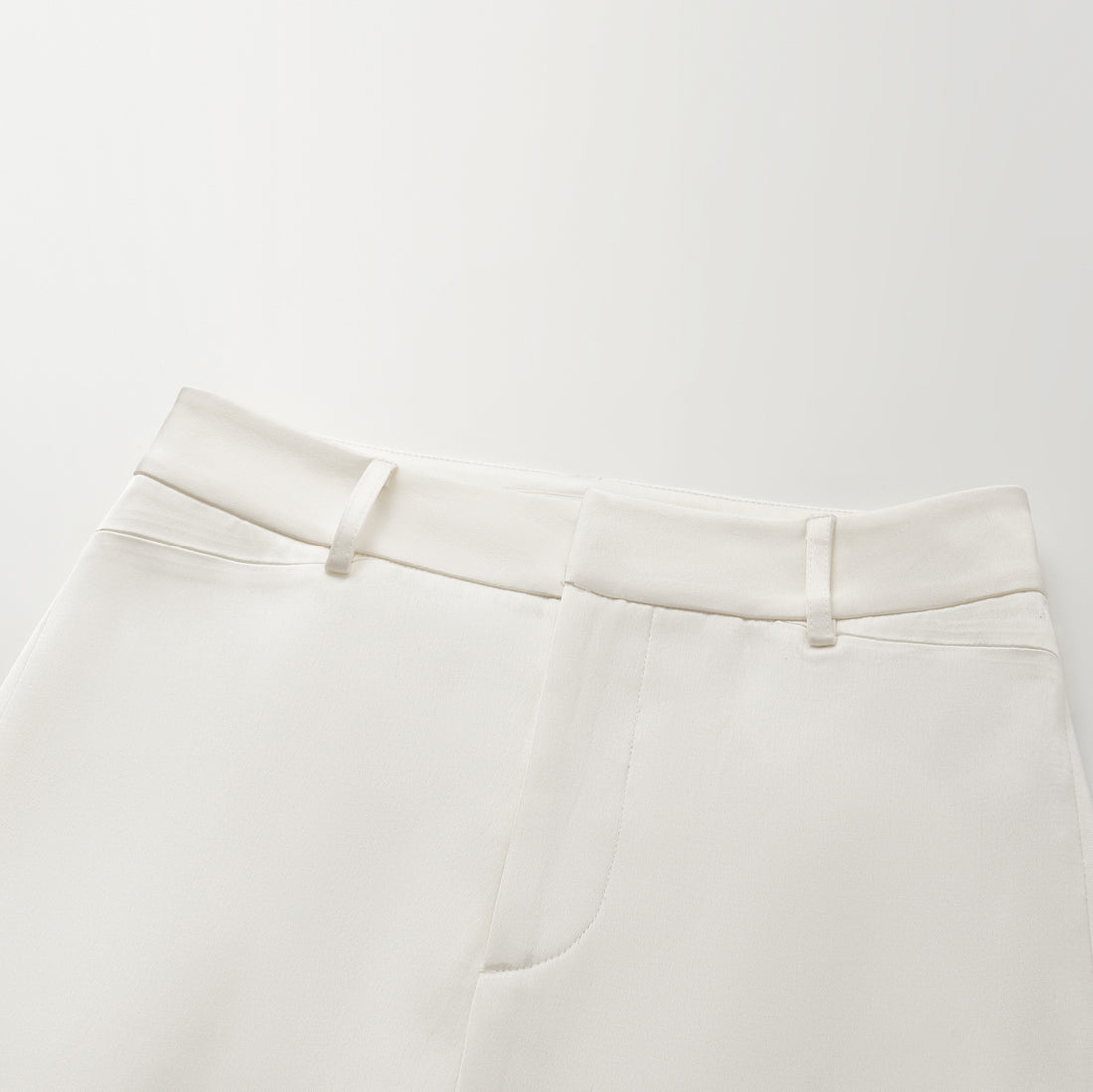 "Easy-go Chic" Heavy Acetate Cropped Pants - Simple White 