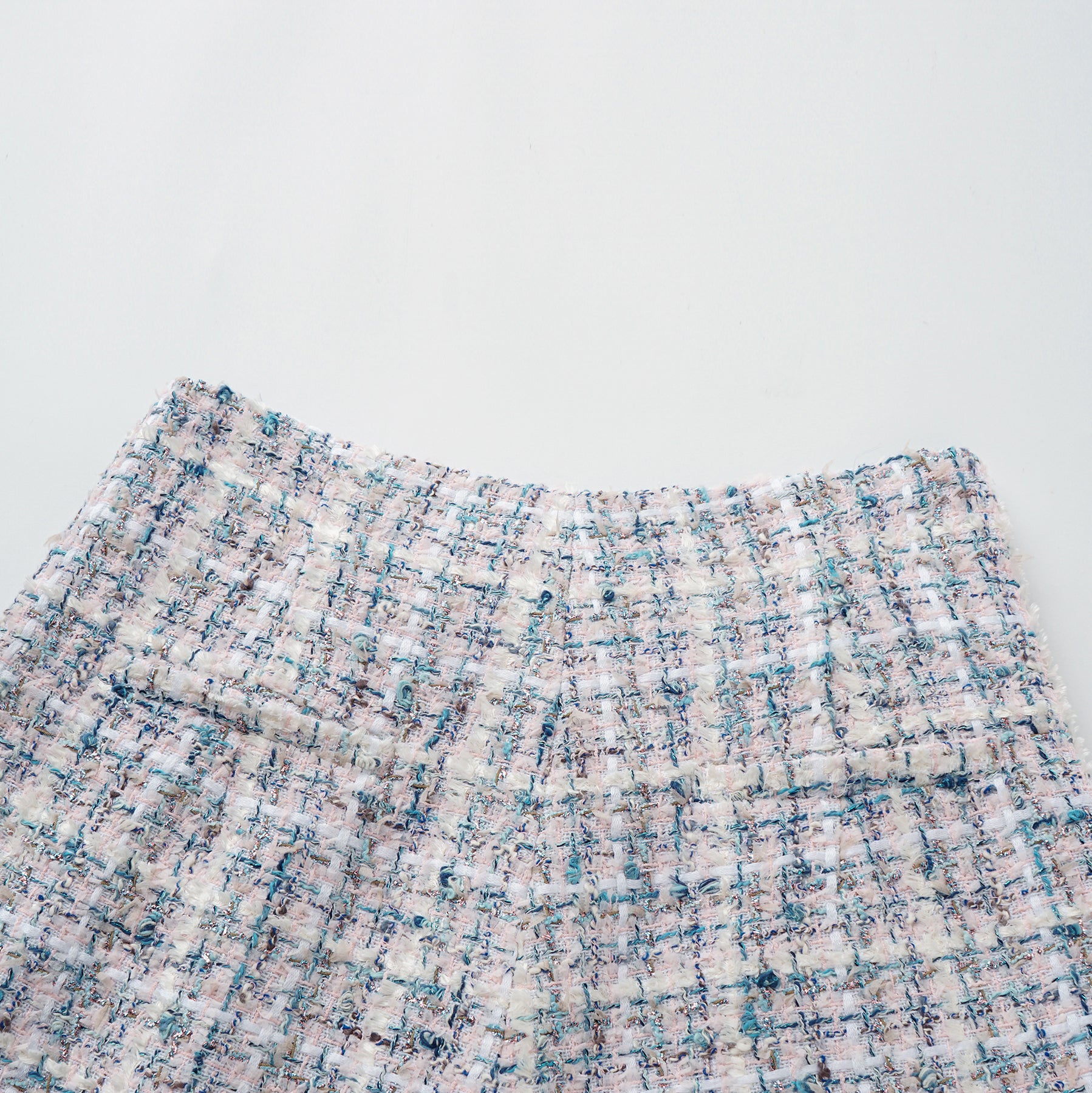 "Arcade of CherJoy Atelier."法國經典織藝花呢長褲—Southbank Muse南岸畫廊