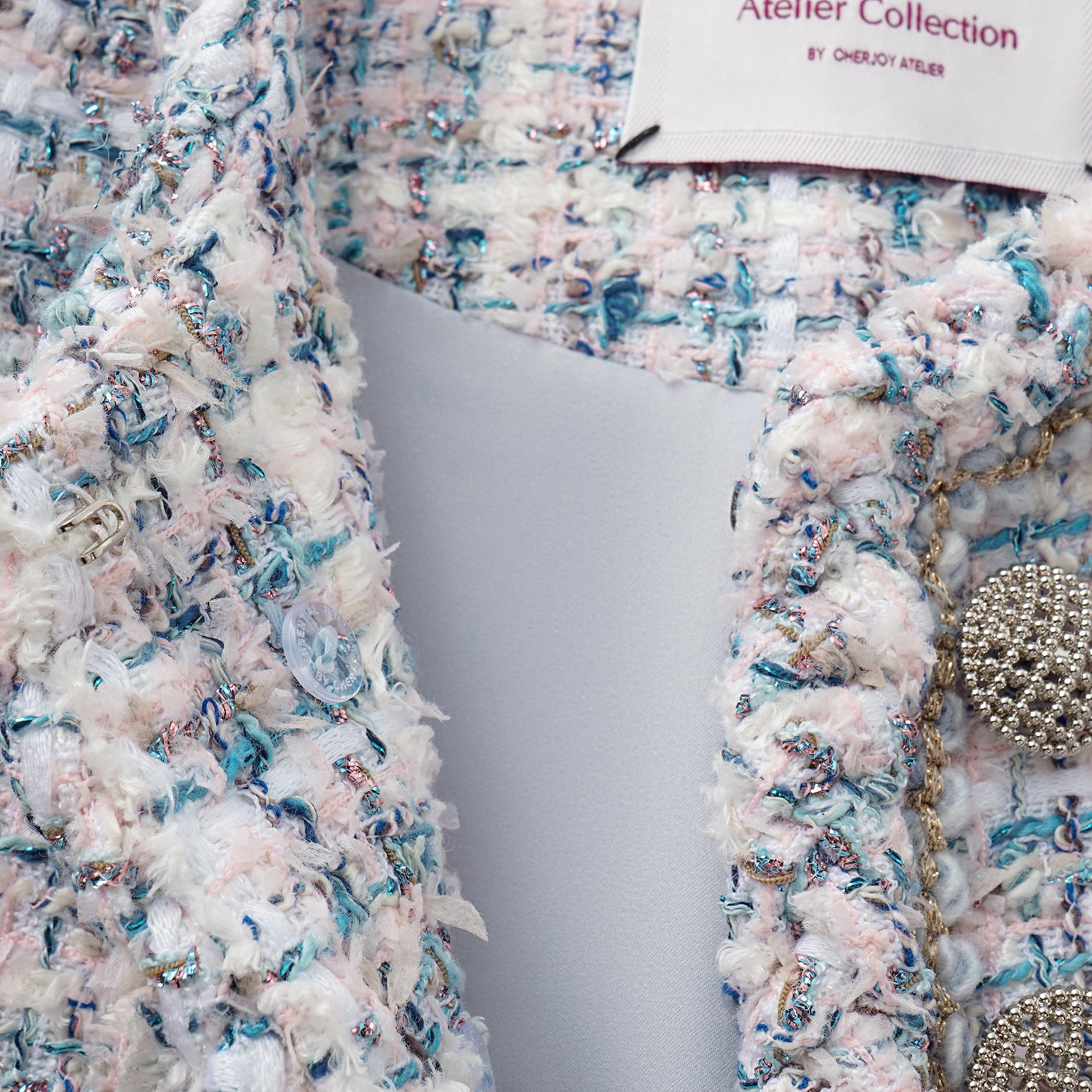 "Arcade of CherJoy Atelier."法國經典織藝高級訂製立體剪裁外套—Southbank Muse南岸畫廊