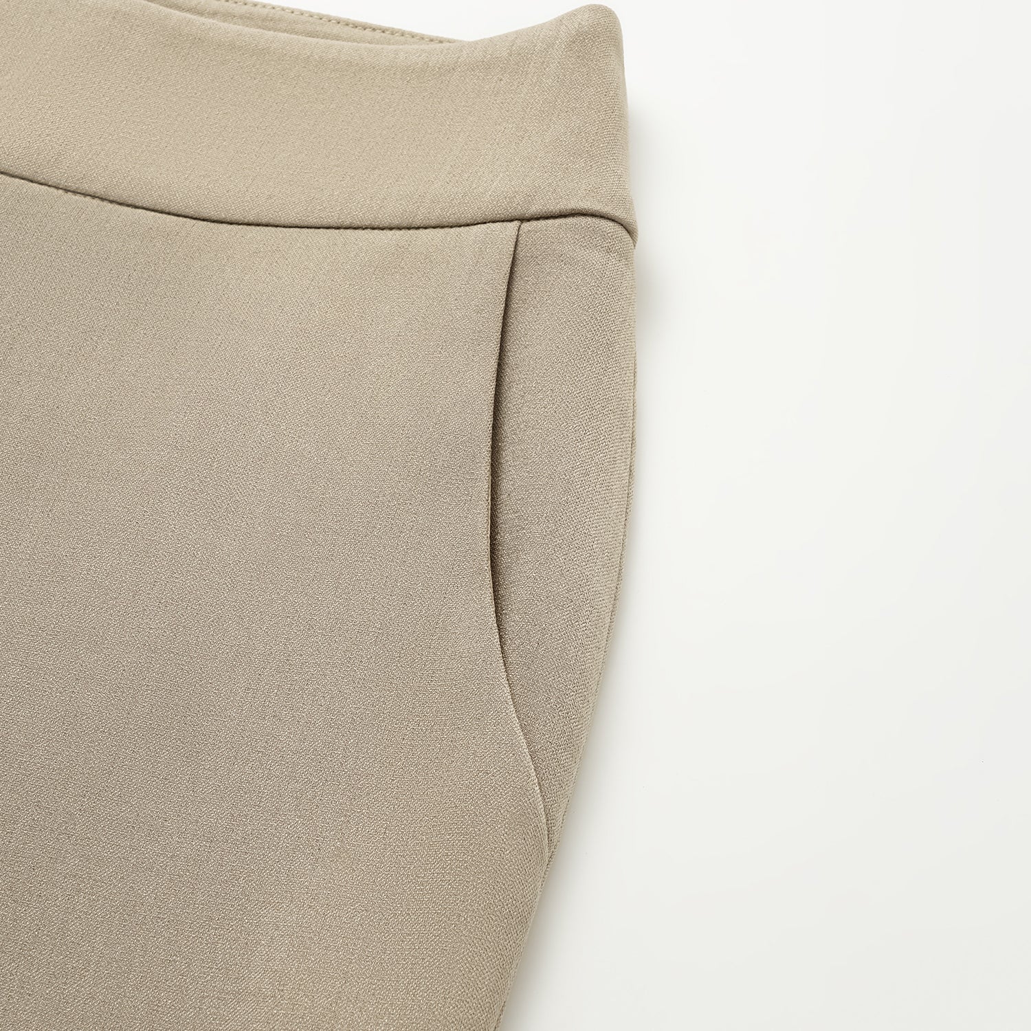 “Autumn Diary ” 韓國超彈力垂墜肌理面料腰封九分褲—卡其