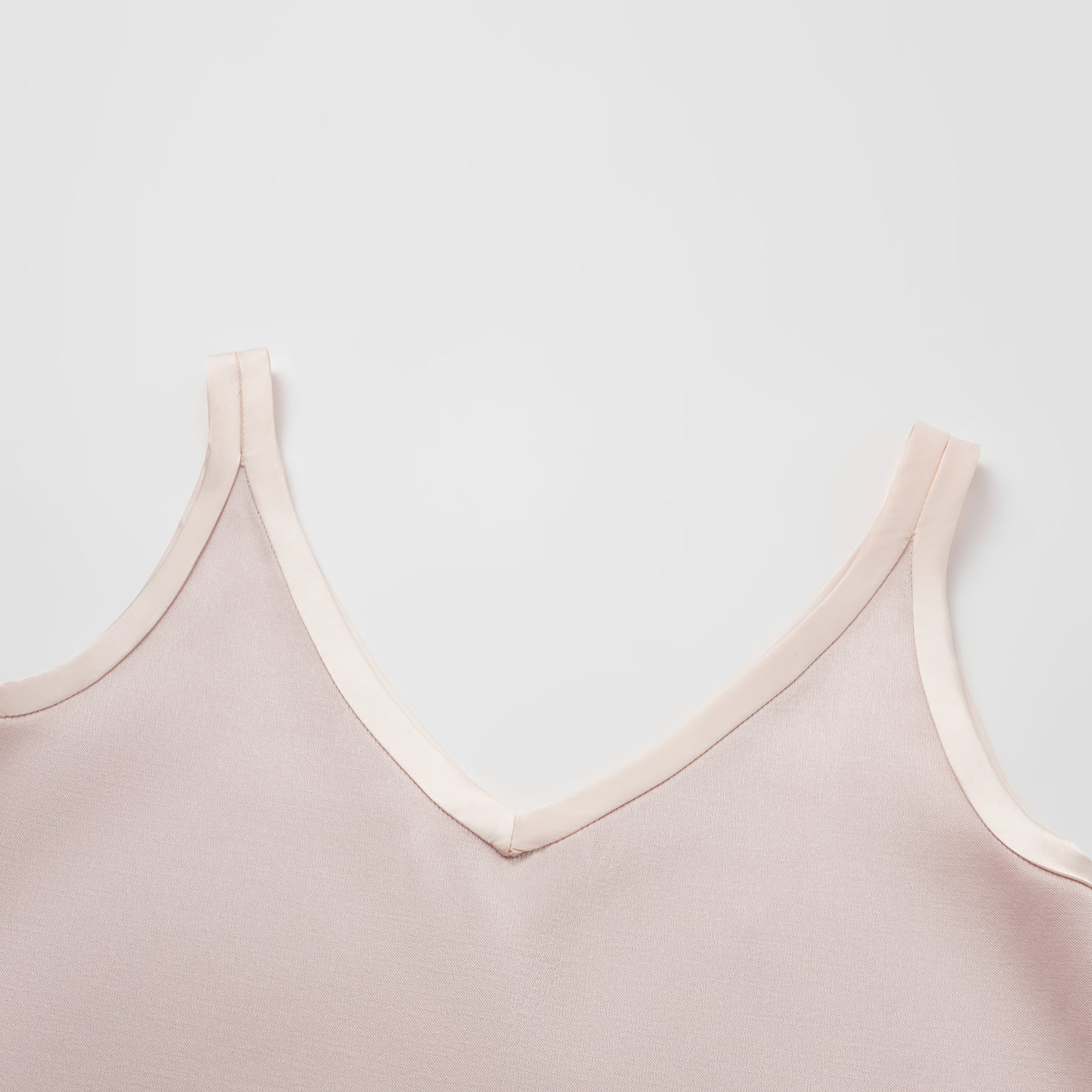 "Weekend at Monaco." 重磅緞面拼接工藝背心 — Pink