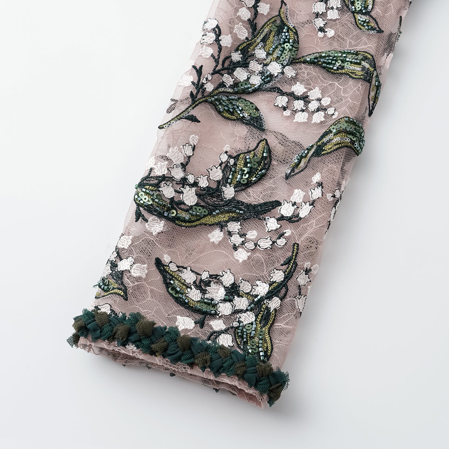 "Imperial Garden Teatime."  奢華珠繡蕾絲開衫—Jade Aroma翠影凝香